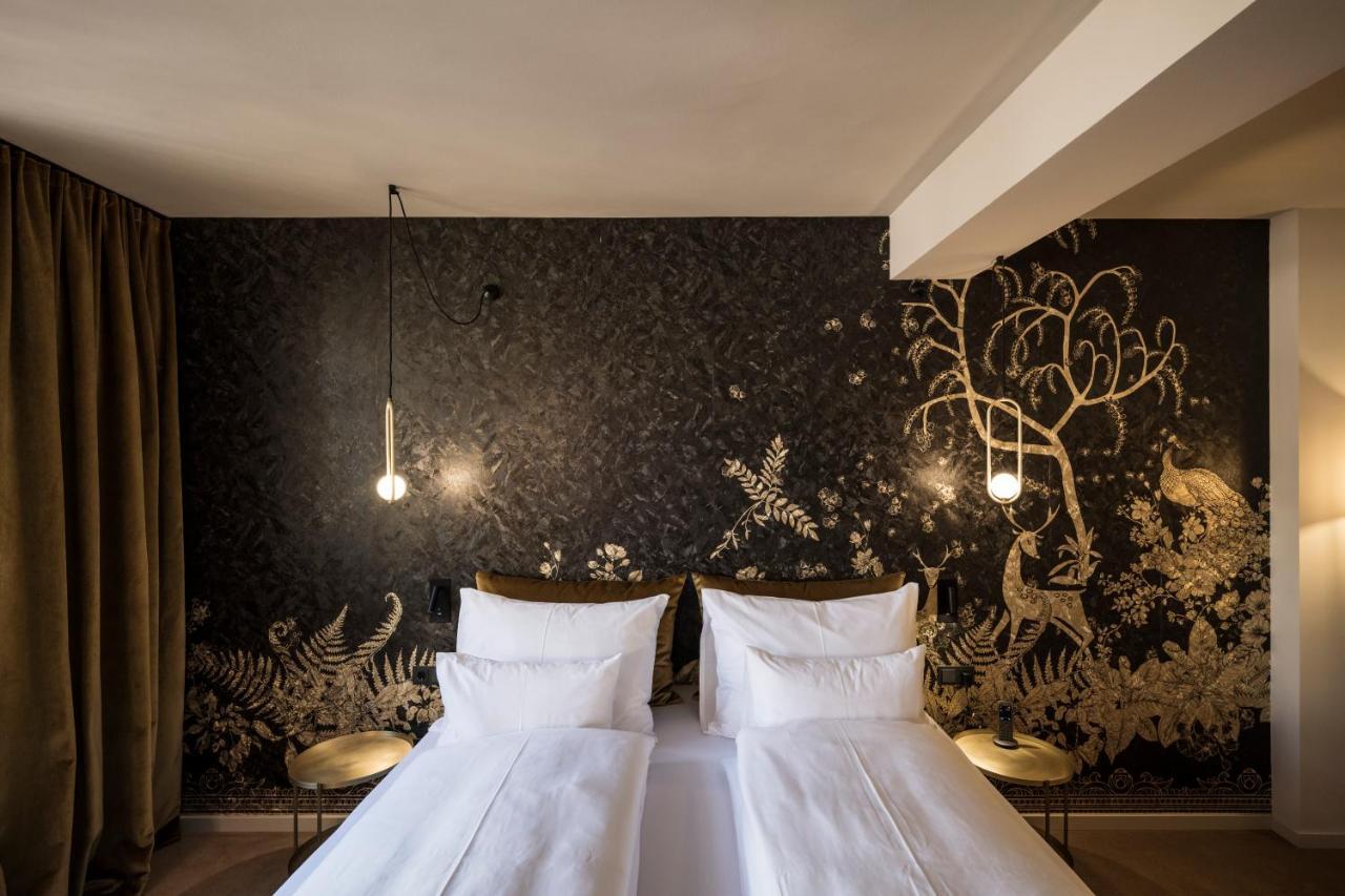 Altstadthotel Weisses Kreuz Innsbruck Exteriör bild