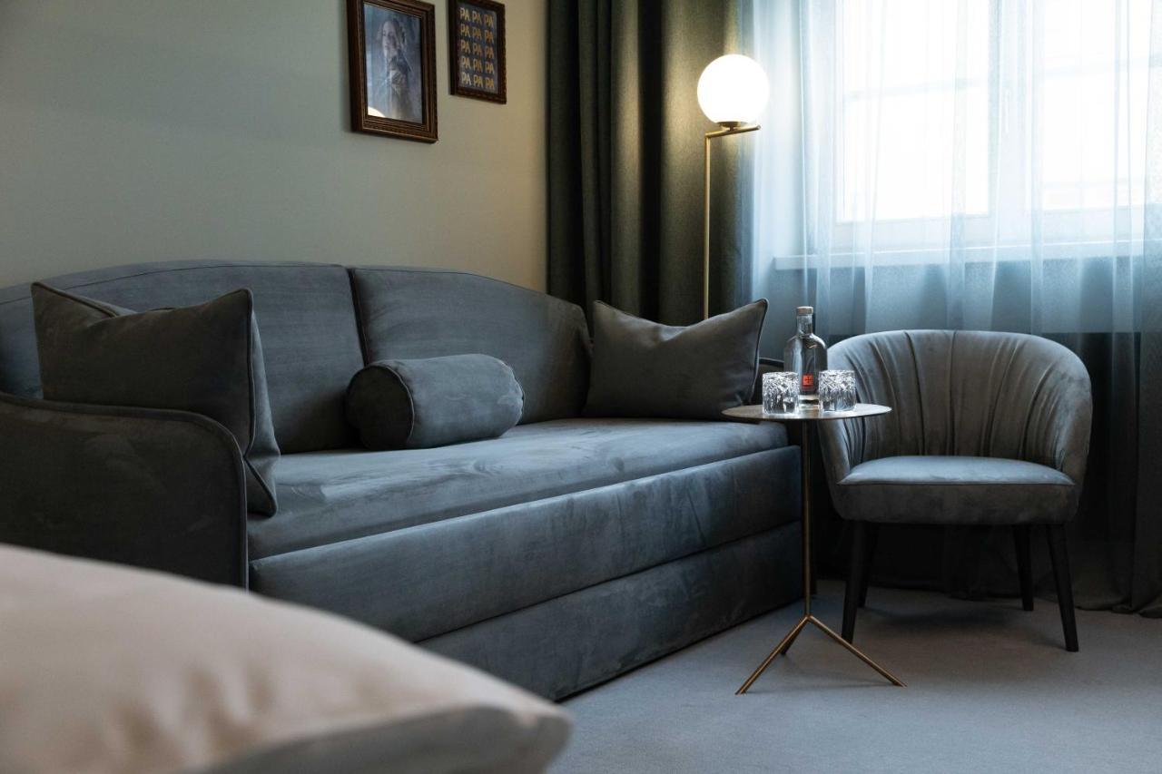 Altstadthotel Weisses Kreuz Innsbruck Exteriör bild