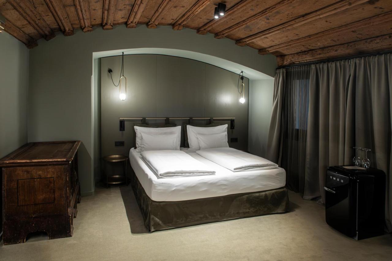 Altstadthotel Weisses Kreuz Innsbruck Exteriör bild